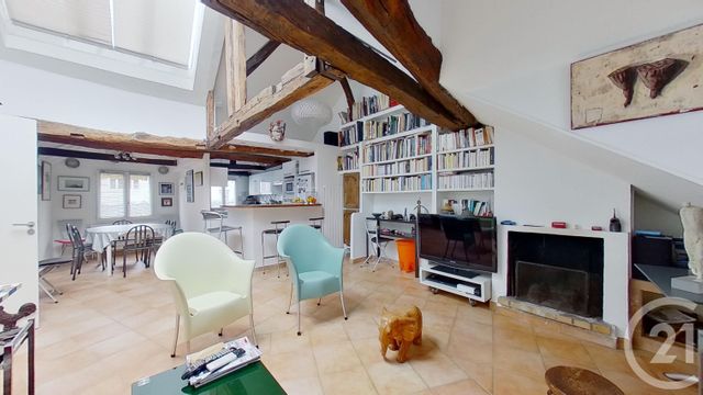  - PARIS - 