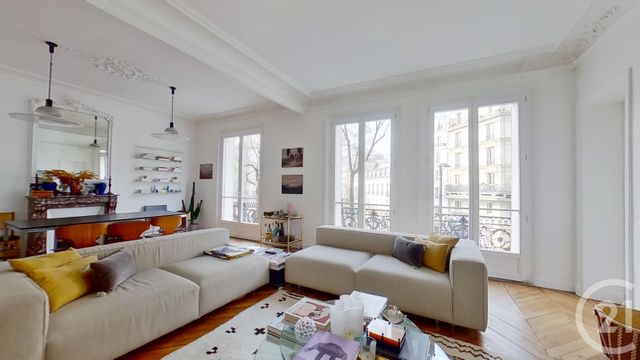  - PARIS - 