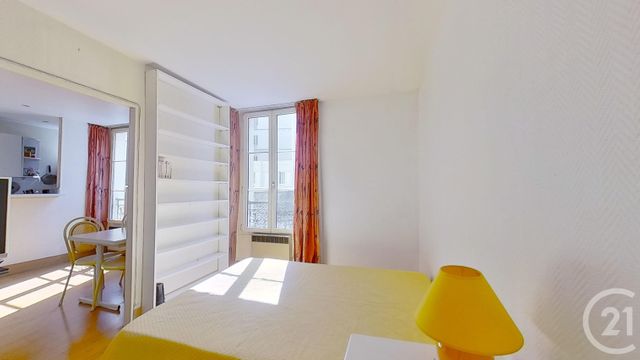  - PARIS - 