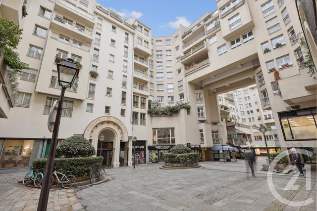Appartement F4 à vendre - 4 pièces - 79.0 m2 - PARIS - 75003 - ILE-DE-FRANCE - Century 21 Cadet - Rochechouart