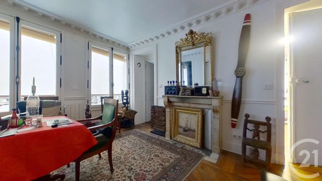 Appartement F3 à vendre - 4 pièces - 62.0 m2 - PARIS - 75009 - ILE-DE-FRANCE - Century 21 Cadet - Rochechouart