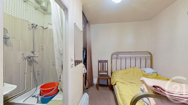 Appartement F2 à vendre - 2 pièces - 30.24 m2 - PARIS - 75009 - ILE-DE-FRANCE - Century 21 Cadet - Rochechouart