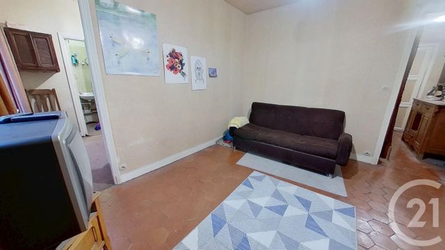 Appartement F2 à vendre - 2 pièces - 30.24 m2 - PARIS - 75009 - ILE-DE-FRANCE - Century 21 Cadet - Rochechouart