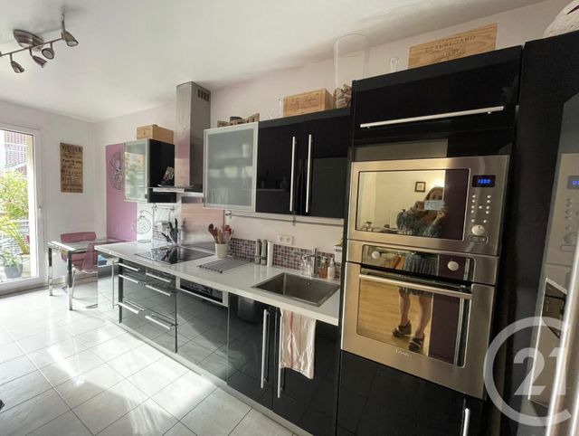 Appartement F5 à vendre - 5 pièces - 94.66 m2 - PARIS - 75009 - ILE-DE-FRANCE - Century 21 Cadet-Rochechouart