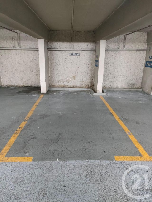 parking à vendre - 10.0 m2 - PARIS - 75009 - ILE-DE-FRANCE - Century 21 Cadet-Rochechouart