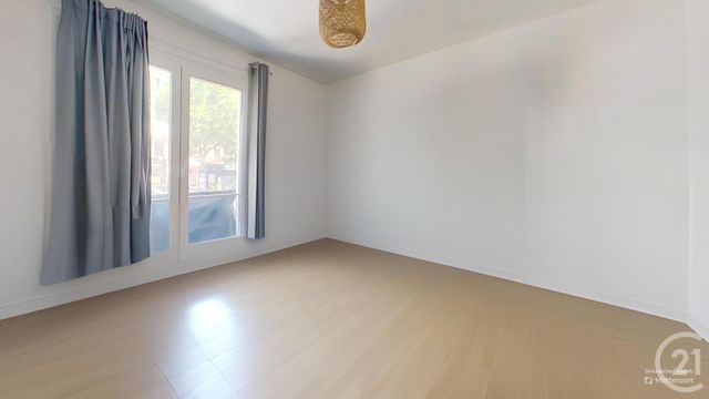 Appartement T3 à vendre - 3 pièces - 60.03 m2 - PARIS - 75009 - ILE-DE-FRANCE - Century 21 Cadet-Rochechouart