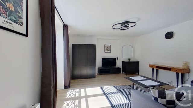 Appartement F1 à vendre PARIS