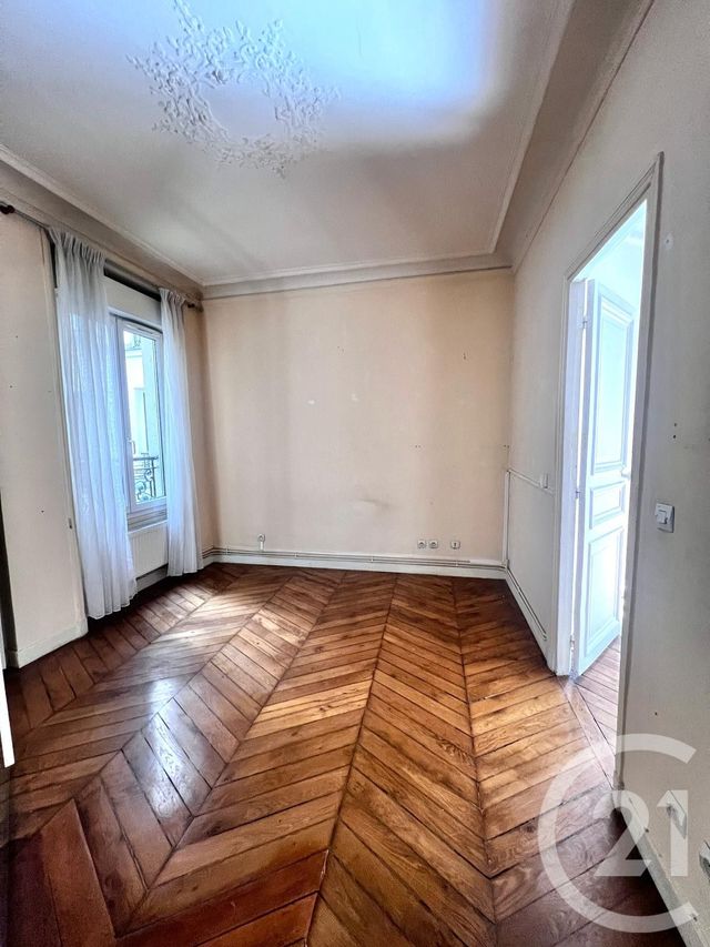 Appartement F2 à vendre - 2 pièces - 40.0 m2 - PARIS - 75009 - ILE-DE-FRANCE - Century 21 Cadet-Rochechouart