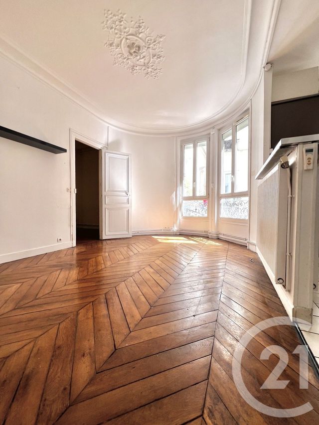 Appartement F2 à vendre - 2 pièces - 40.0 m2 - PARIS - 75009 - ILE-DE-FRANCE - Century 21 Cadet-Rochechouart