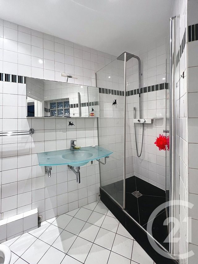 Appartement F2 à vendre - 2 pièces - 40.0 m2 - PARIS - 75009 - ILE-DE-FRANCE - Century 21 Cadet-Rochechouart