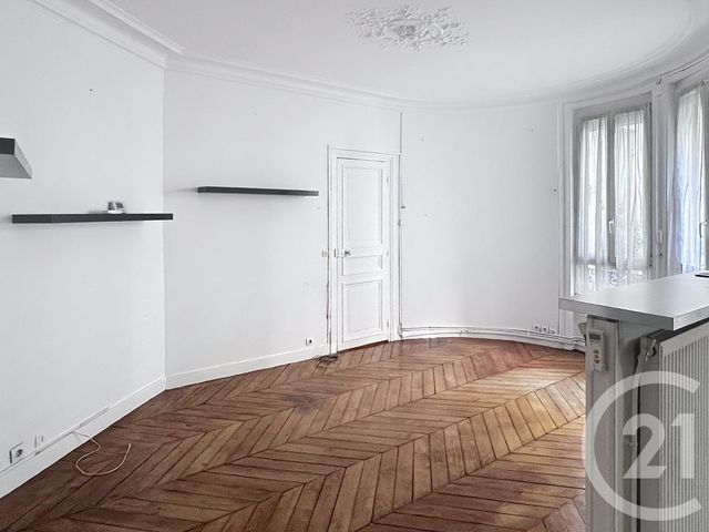 Appartement F2 à vendre - 2 pièces - 40.0 m2 - PARIS - 75009 - ILE-DE-FRANCE - Century 21 Cadet-Rochechouart