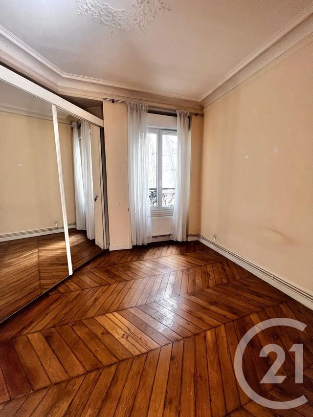 Appartement F2 à vendre - 2 pièces - 40.0 m2 - PARIS - 75009 - ILE-DE-FRANCE - Century 21 Cadet-Rochechouart