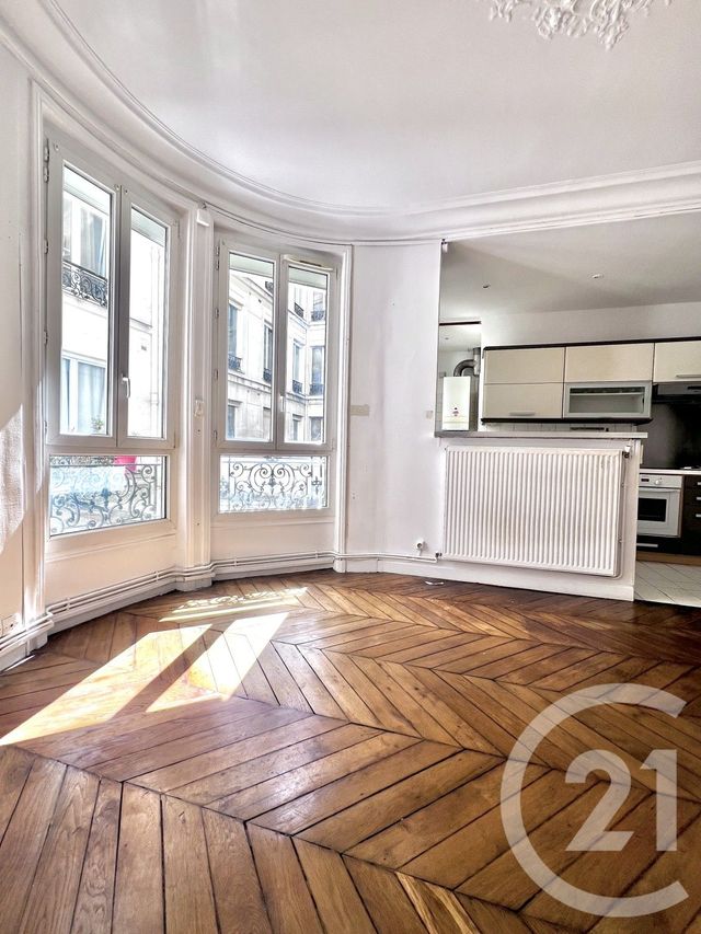 Appartement F2 à vendre - 2 pièces - 40.0 m2 - PARIS - 75009 - ILE-DE-FRANCE - Century 21 Cadet-Rochechouart