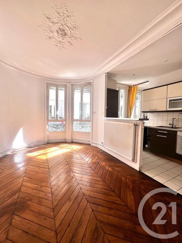 Appartement F2 à vendre - 2 pièces - 40.0 m2 - PARIS - 75009 - ILE-DE-FRANCE - Century 21 Cadet-Rochechouart