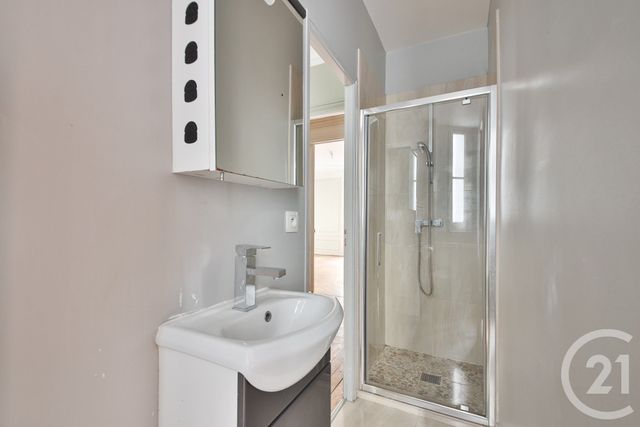 Appartement F4 à vendre - 4 pièces - 106.29 m2 - PARIS - 75009 - ILE-DE-FRANCE - Century 21 Cadet-Rochechouart