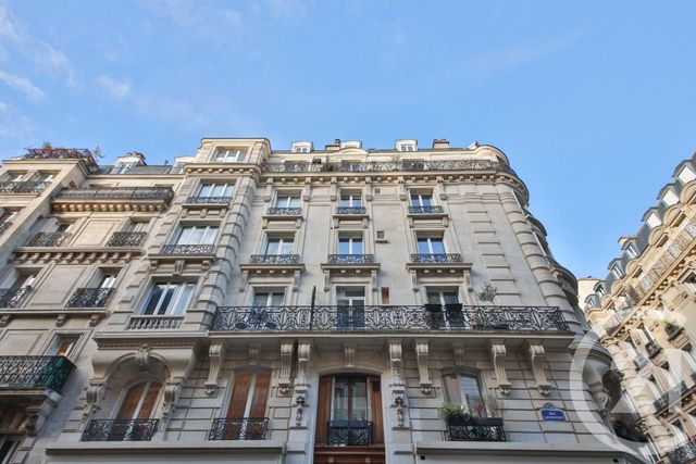 Appartement F4 à vendre - 4 pièces - 106.29 m2 - PARIS - 75009 - ILE-DE-FRANCE - Century 21 Cadet-Rochechouart