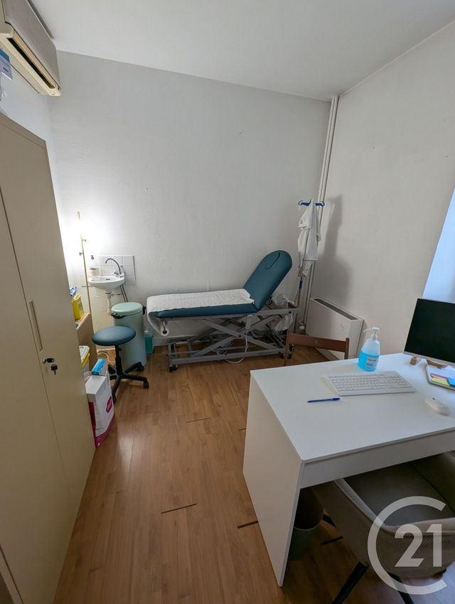 Appartement Autre à vendre - 6 pièces - 64.7 m2 - PARIS - 75009 - ILE-DE-FRANCE - Century 21 Cadet-Rochechouart