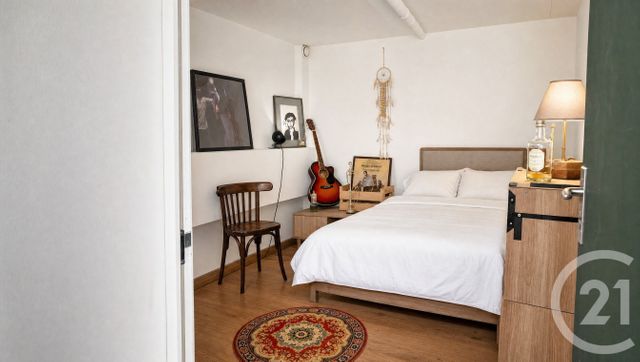 Appartement Loft à vendre - 4 pièces - 55.17 m2 - PARIS - 75009 - ILE-DE-FRANCE - Century 21 Cadet-Rochechouart