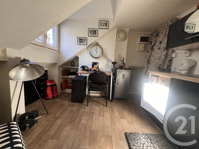 divers à vendre - 12.28 m2 - PARIS - 75009 - ILE-DE-FRANCE - Century 21 Cadet-Rochechouart