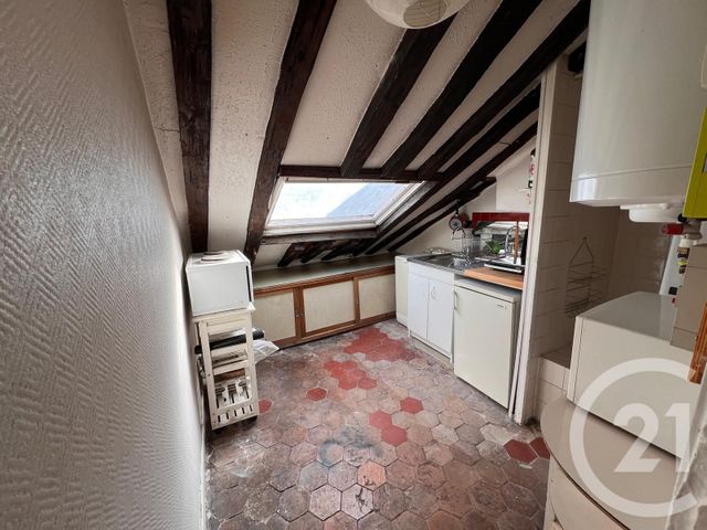 Appartement F2 à vendre - 2 pièces - 12.73 m2 - PARIS - 75009 - ILE-DE-FRANCE - Century 21 Cadet-Rochechouart