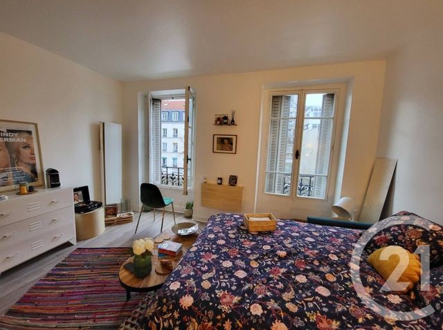 Appartement Studio à vendre - 1 pièce - 25.57 m2 - PARIS - 75018 - ILE-DE-FRANCE - Century 21 Cadet-Rochechouart