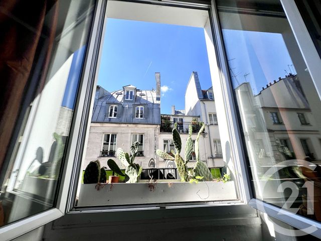 Appartement F1 à vendre - 1 pièce - 26.8 m2 - PARIS - 75002 - ILE-DE-FRANCE - Century 21 Cadet-Rochechouart