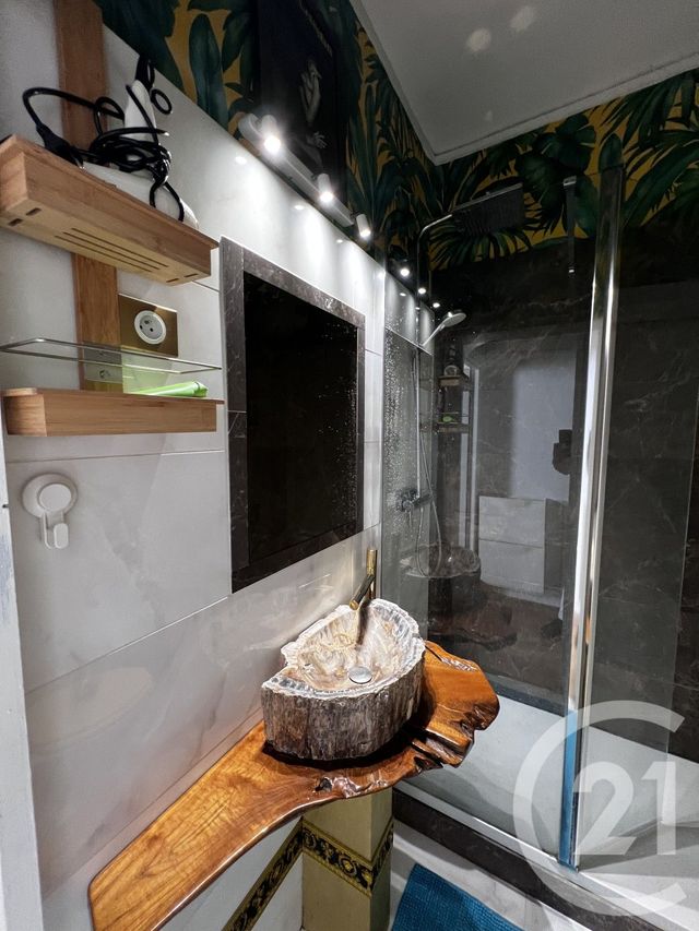 Appartement F1 à vendre - 1 pièce - 26.8 m2 - PARIS - 75002 - ILE-DE-FRANCE - Century 21 Cadet-Rochechouart