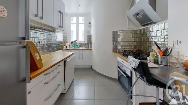 Appartement F5 à vendre - 5 pièces - 107.0 m2 - PARIS - 75009 - ILE-DE-FRANCE - Century 21 Cadet-Rochechouart