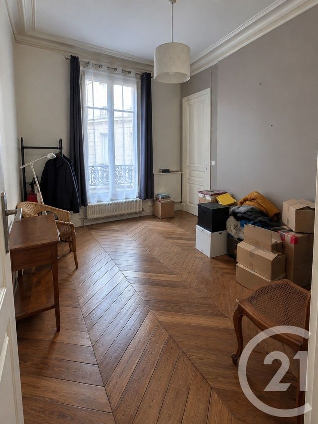 Appartement F3 à vendre - 3 pièces - 68.0 m2 - PARIS - 75009 - ILE-DE-FRANCE - Century 21 Cadet-Rochechouart