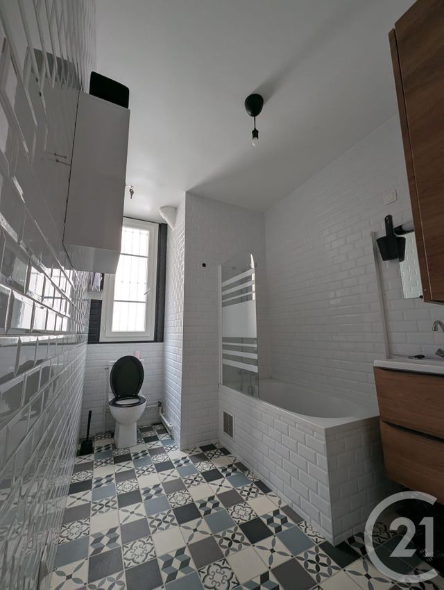 Appartement F3 à vendre - 3 pièces - 68.0 m2 - PARIS - 75009 - ILE-DE-FRANCE - Century 21 Cadet-Rochechouart