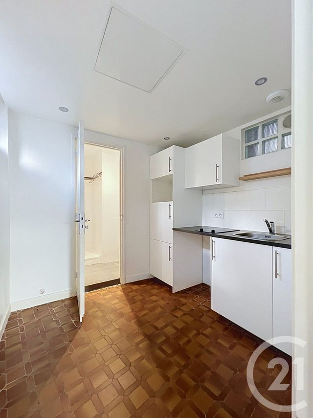 Appartement F1 à vendre - 1 pièce - 24.0 m2 - PARIS - 75010 - ILE-DE-FRANCE - Century 21 Cadet-Rochechouart