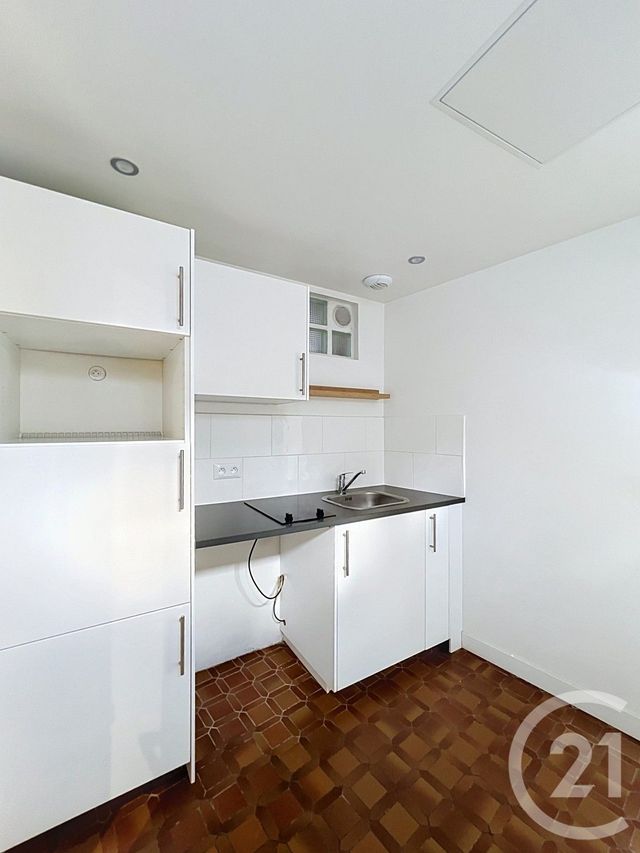 Appartement F1 à vendre - 1 pièce - 24.0 m2 - PARIS - 75010 - ILE-DE-FRANCE - Century 21 Cadet-Rochechouart
