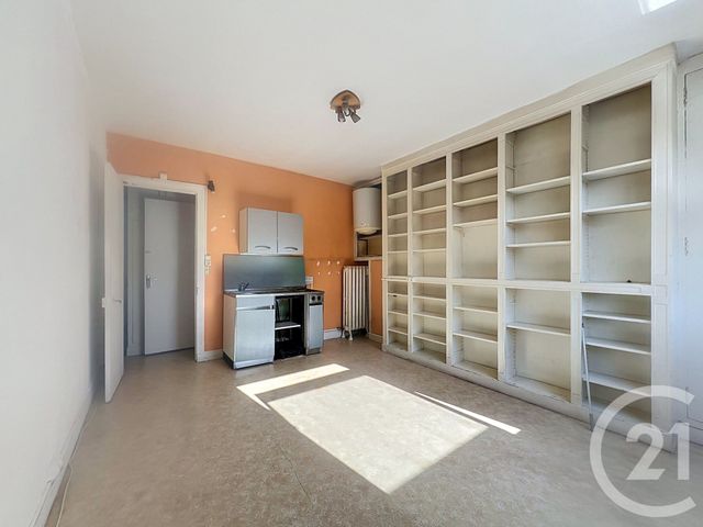 Appartement F2 à vendre - 2 pièces - 29.37 m2 - PARIS - 75008 - ILE-DE-FRANCE - Century 21 Cadet-Rochechouart